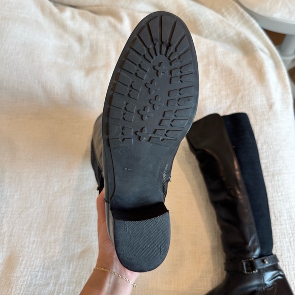 Aquatalia Natalie Black Knee-High Leather Boots - Picture 5 of 9